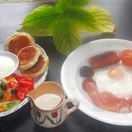 Bed & Breakfast River Meadows 3*
