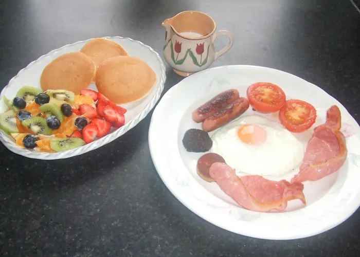 Bed & Breakfast River Meadows 3*