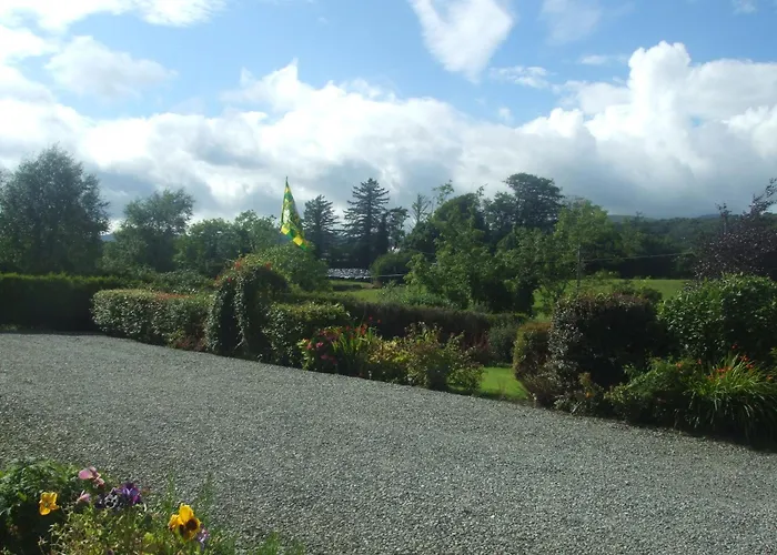 Bed & Breakfast River Meadows 3*
