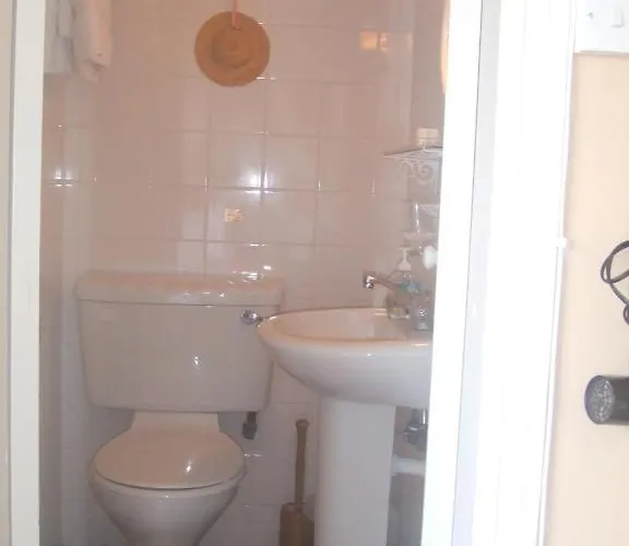 River Meadows 3* 켄마어